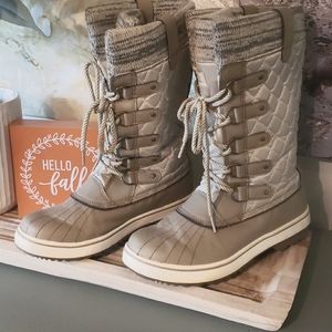 Tan Totes winter boots